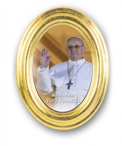 Pope Francis Oval Gold Leaf Frame [HR557574]